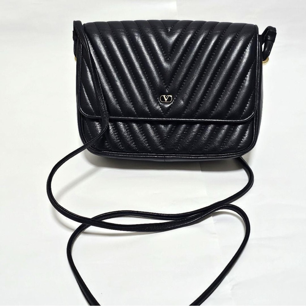 Valentino Garavani Black Quilted Chevron style